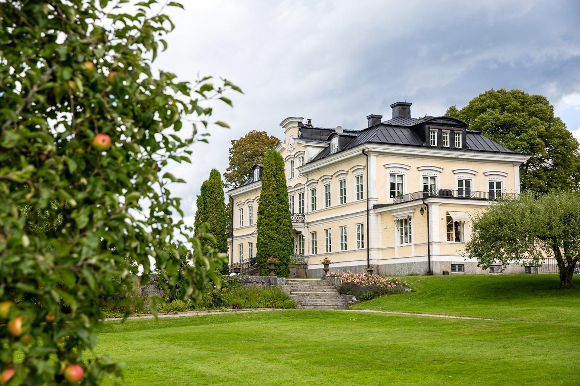 Färna Manor, Skinnskatteberg